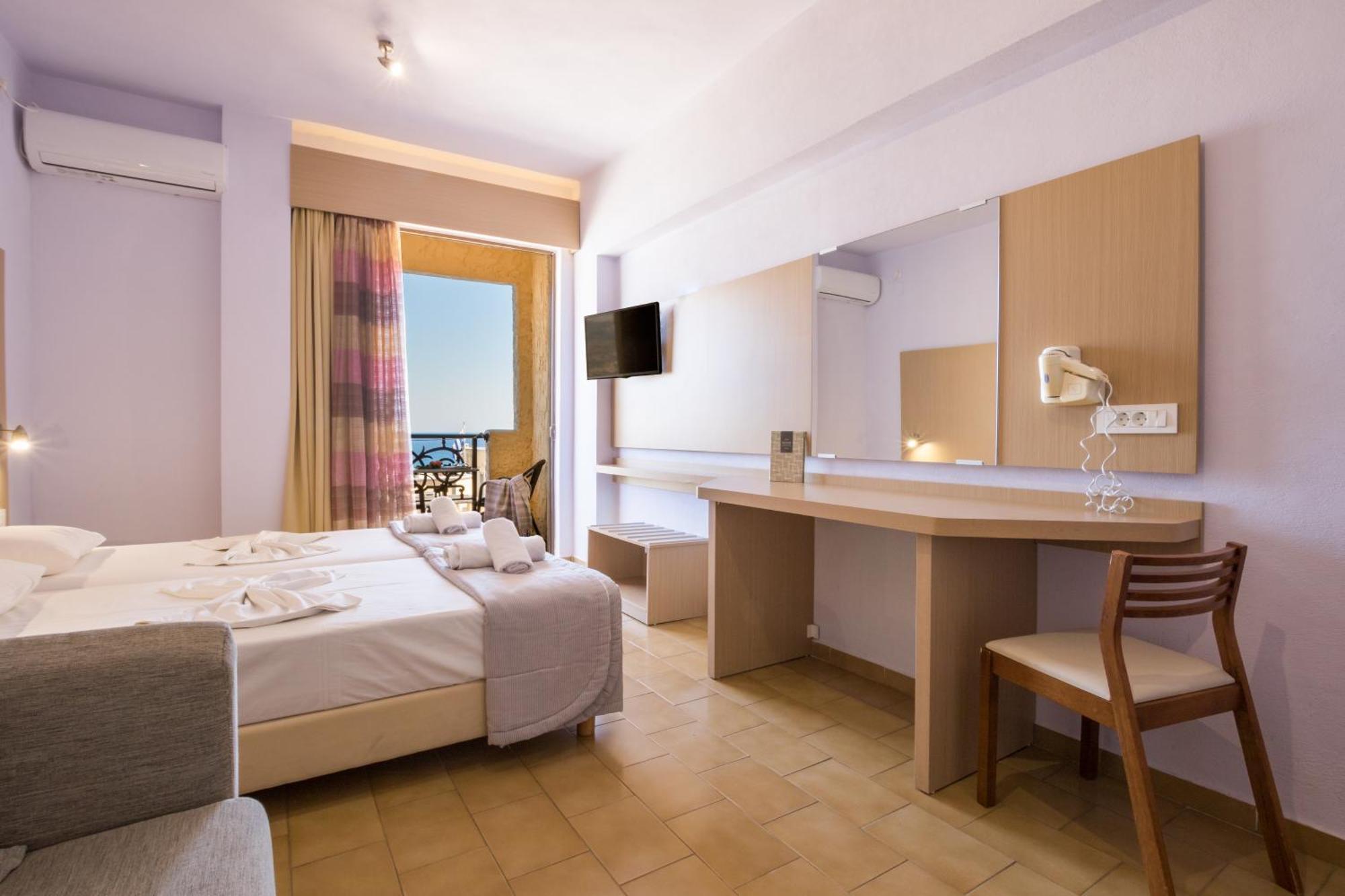 Atlantis Hotel Kárpathos Eksteriør bilde